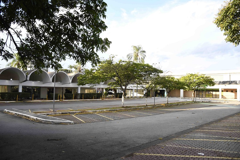 Unitau reduz em 23% o aluguel do prédio do antigo Pão de Açúcar