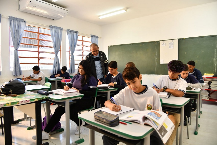 Professores da Rede Pública terão plano de carreira pela 1ª vez em Taubaté