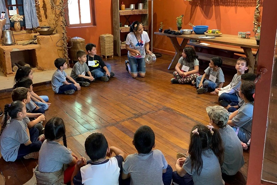 Espetáculo “Papagaio Zé” é atração no CAC Walmor Chagas