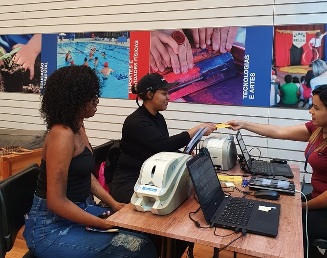 Sesc realiza ação de credenciamento no Taubaté Shopping