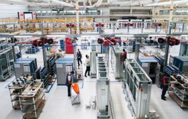 Indústria de SP cresce 3% e tem melhor desempenho em nove meses