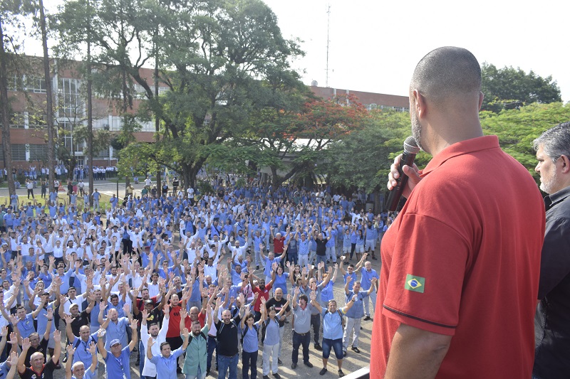 Trabalhadores aprovam estabilidade, investimentos e contratações na Volks Taubaté