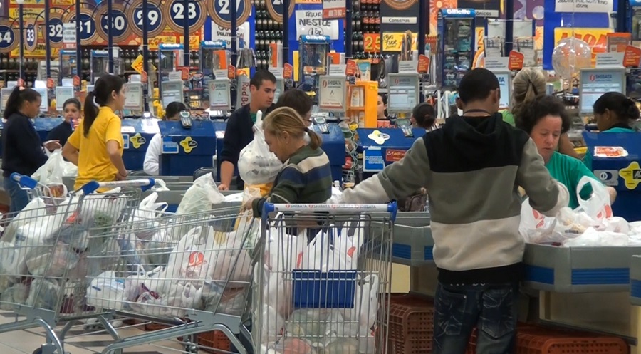 Comércio da RM Vale deve crescer 8% em 2023