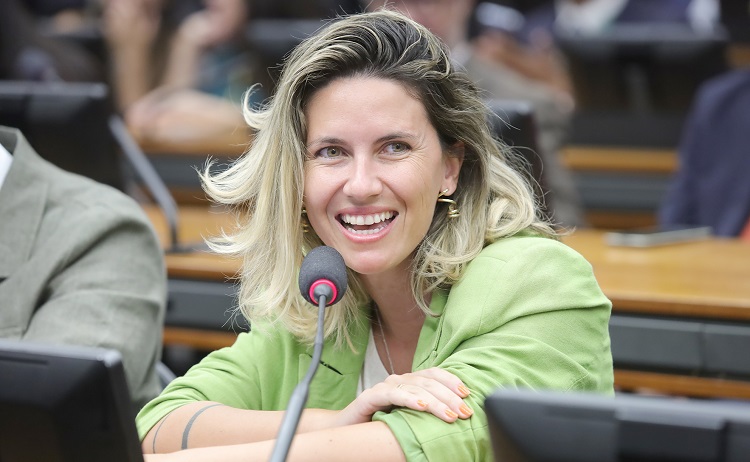 Ações da primeira semana da deputada federal Loreny em Brasília
