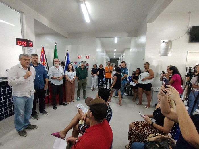 Prefeitura inaugura Cemume Mourisco