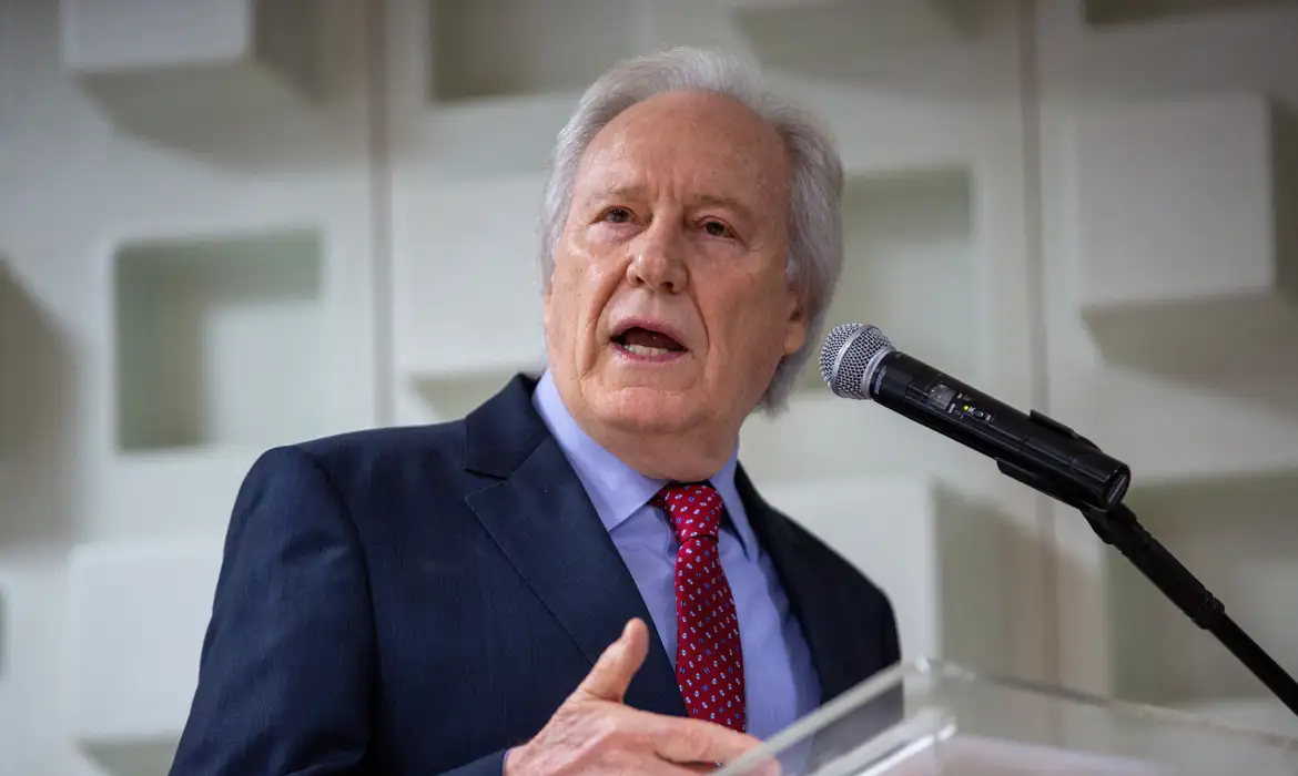 Lula vai vetar parte do projeto de lei que acaba com as saidinhas de presos, anuncia Lewandowski