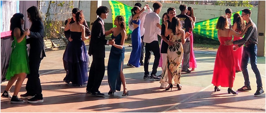 Giramundo – Sarau Literário na escola Newton Câmara Leal Barros leva alunos e professores uma imersão em Monteiro Lobato e o romantismo