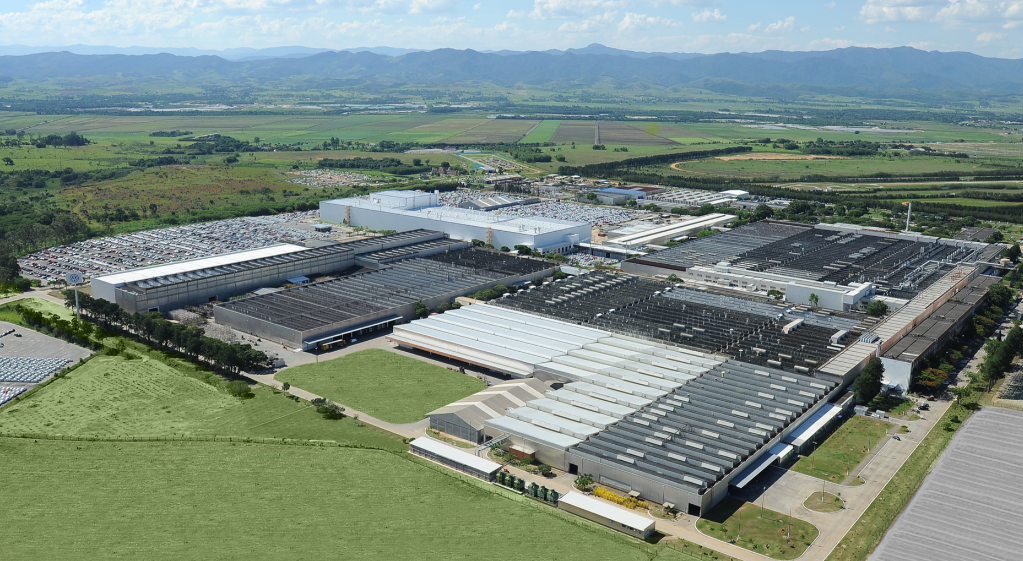 Após acidente na Volks, trabalhador tem pernas amputadas