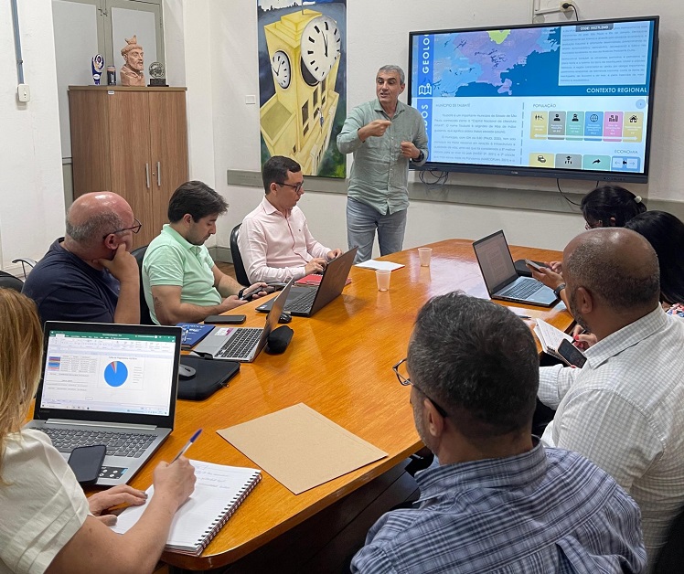 Transição de governo tem primeiro encontro técnico em Taubaté