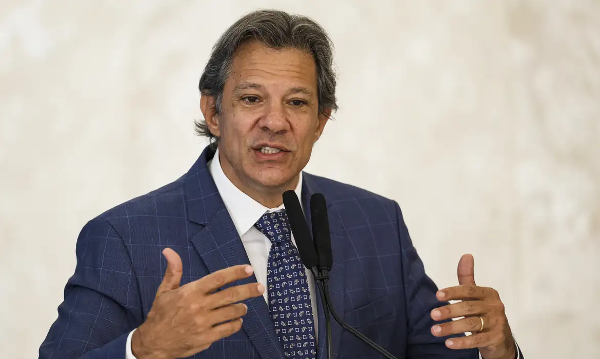 Haddad apresenta 25 prioridades para a agenda econômica do governo até 2026
