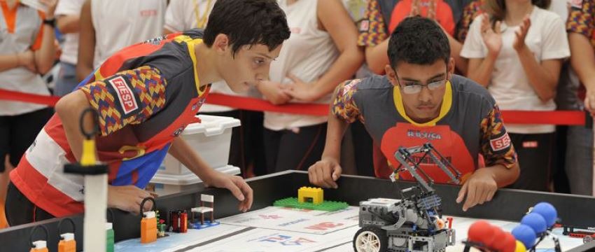 Curso de robótica do Sesi tem últimas vagas para alunos da rede municipal de Taubaté