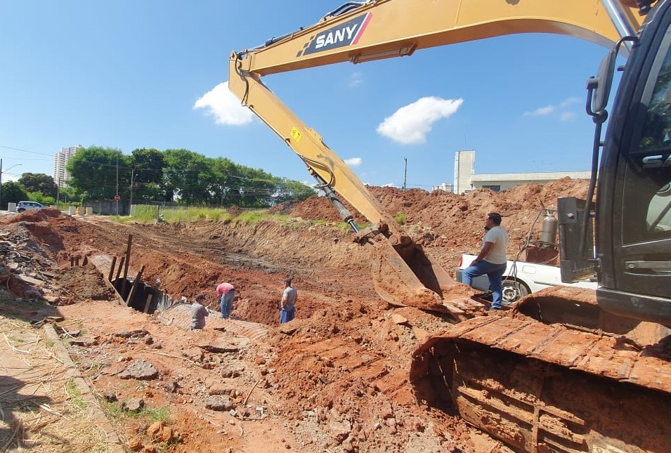 Prefeitura inicia etapa de obra emergencial na Estiva