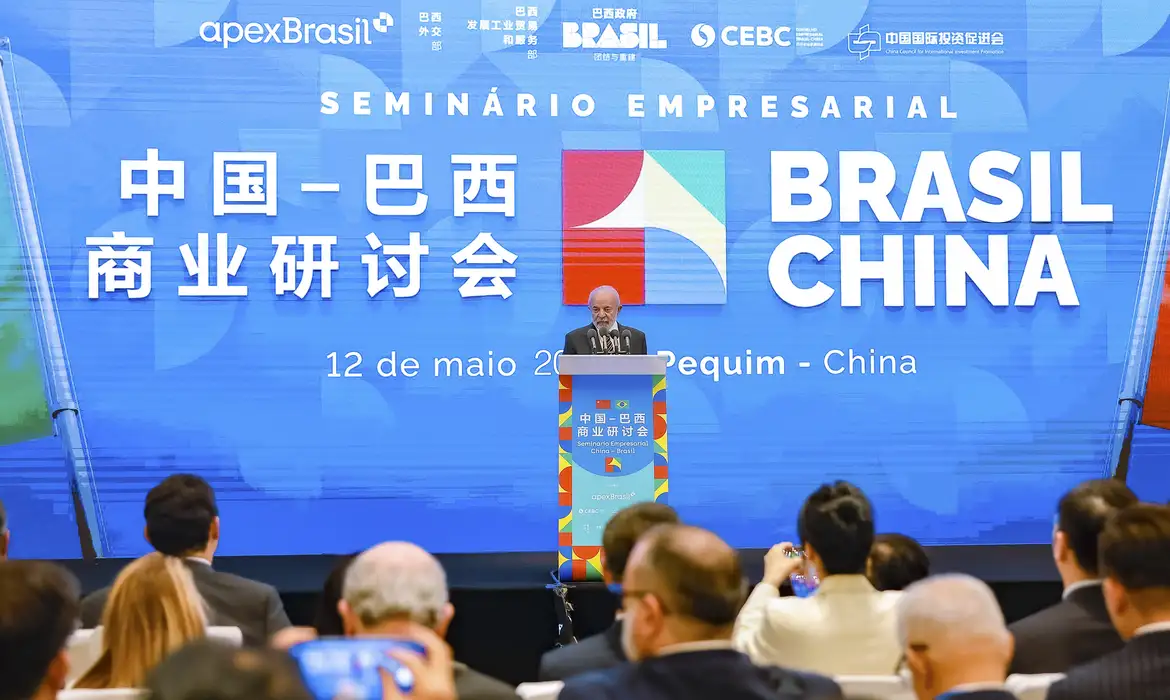 China ampliará em R$ 27 bilhões investimentos no Brasil, anuncia Lula