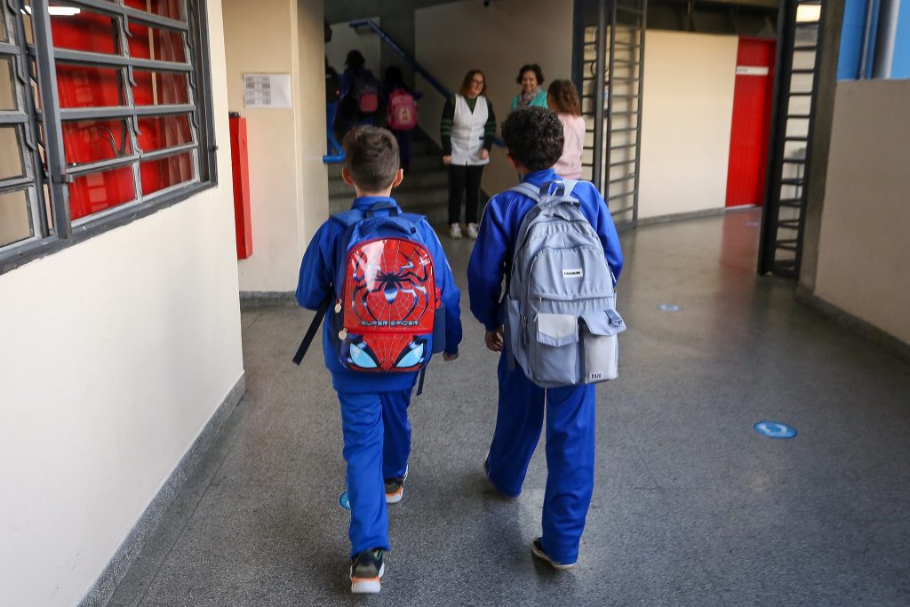 Fim das férias: mais de 3 milhões de estudantes da rede estadual de SP retornam às aulas nesta quarta-feira
