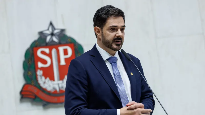 Por infidelidade partidária TRE-SP cassa mandato do deputado estadual Ortiz Jr