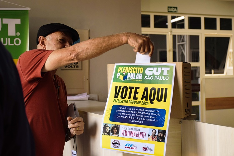Plebiscito Popular mobiliza trabalhadores em Taubaté