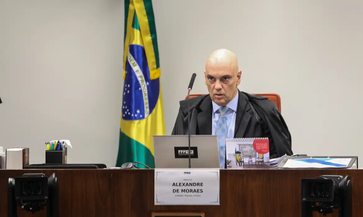 IOF: Moraes suspende decretos e determina audiência de conciliação