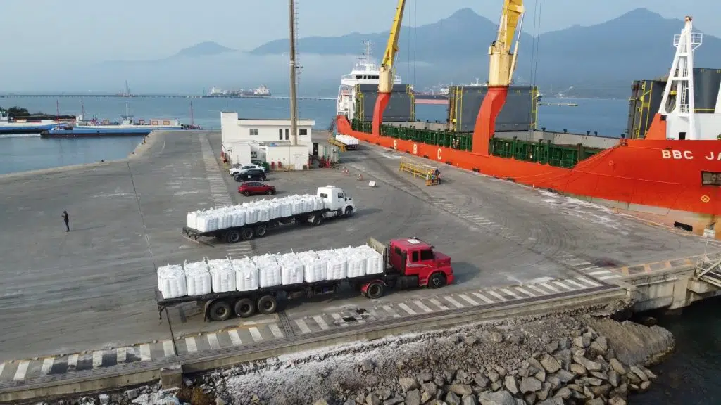 Governo de São Paulo assina aditivo para novo acesso ao Porto de São Sebastião