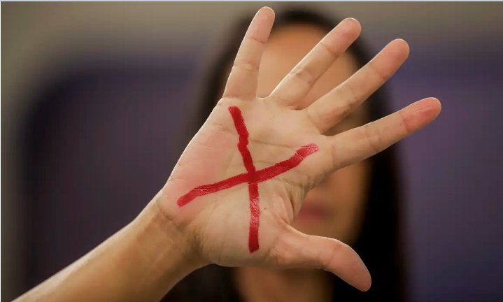 Governo define regras para pensão a filhos de vítimas de feminicídio