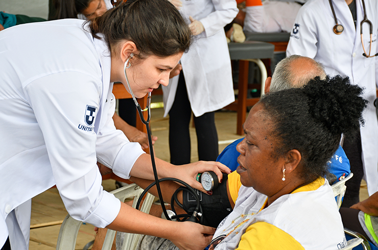 Operação Padroeira: Unitau oferece atendimento aos peregrinos