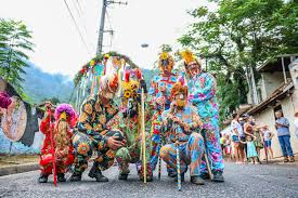 63ª Festa da Folia de Reis Morro do Abrigo celebra cultura local em São Sebastião