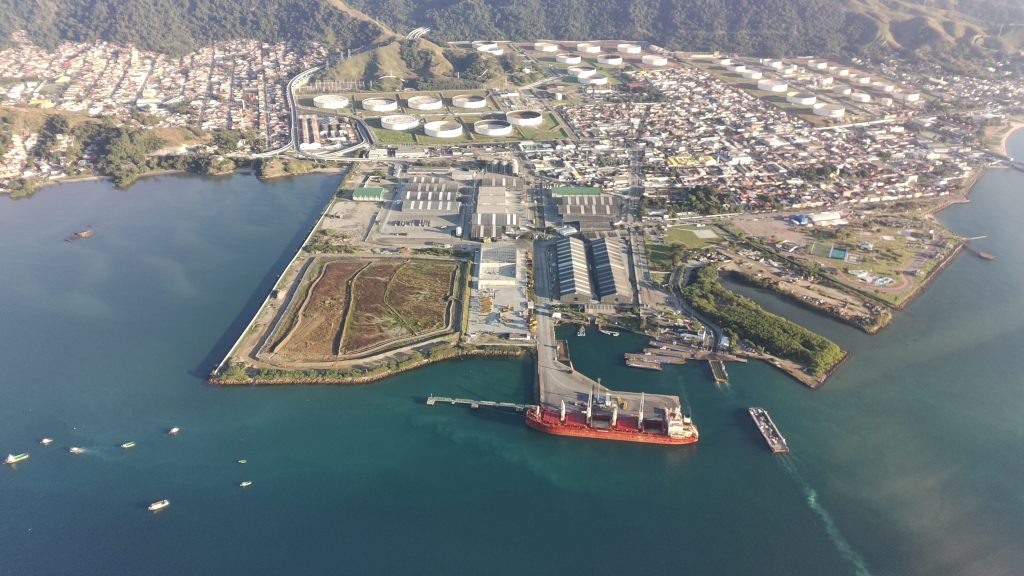 Porto de São Sebastião amplia operações e fecha 2025 com alta de 29% na receita