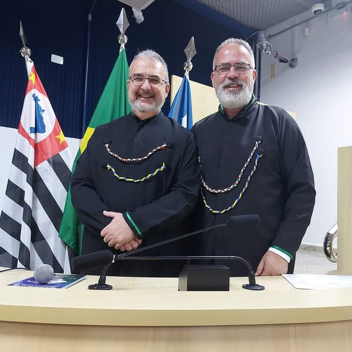 Vale Saber! – AVLA realiza posse da nova diretoria e de acadêmico em cerimônia solene na Câmara de Taubaté