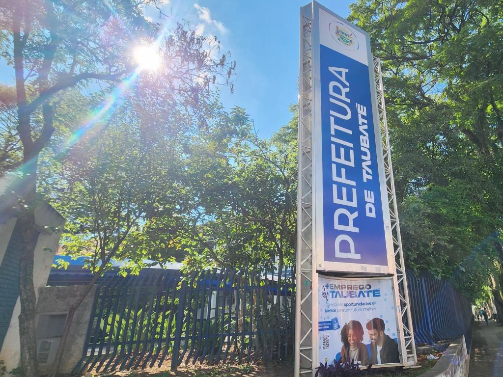 Confira o funcionamento dos serviços públicos durante feriado desta quinta-feira e emenda