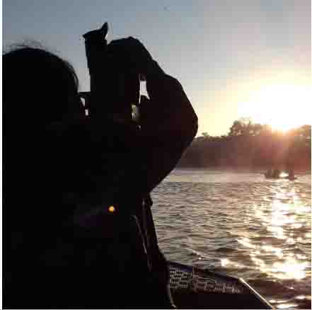 TV Cidade realiza exibição de acervo para estudantes de Taubaté