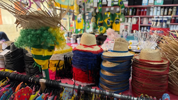 Frio, Dia dos Namorados, festas juninas e Copa do Mundo devem movimentar o comércio da região