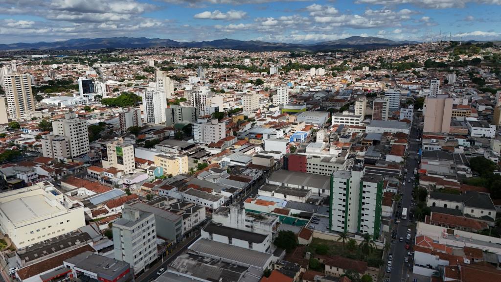 Com melhor resultado em cinco anos, Taubaté lidera geração de empregos da construção civil no Vale do Paraíba