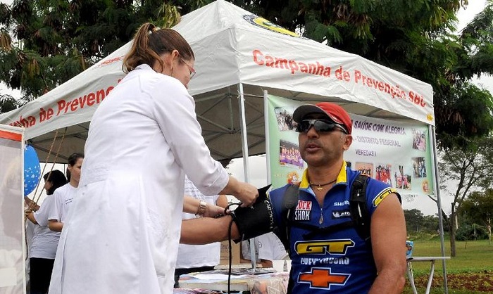 Pesquisa de polipílula para prevenção do AVC busca  8,5 mil voluntários