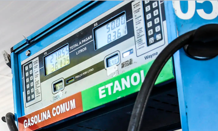 Gasolina com 32% de etanol passa a valer neste sábado