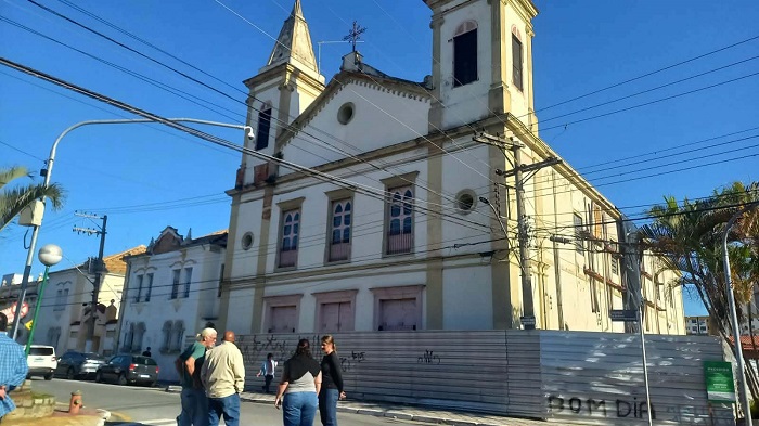 Igreja do Rosário pede socorro – Depois de 16 anos fechada, Igreja do Rosário não pode esperar mais: audiência aponta urgência do restauro e próximos passos
