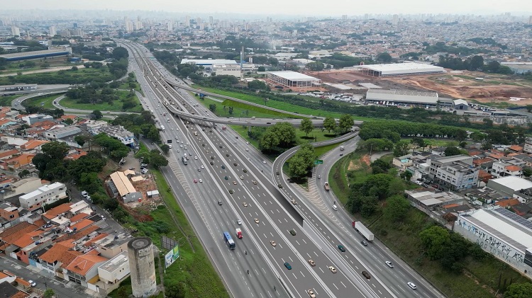 Via Dutra e Rio-Santos devem receber mais de 1,6 milhão de veículos durante o feriado de 7 de Setembro