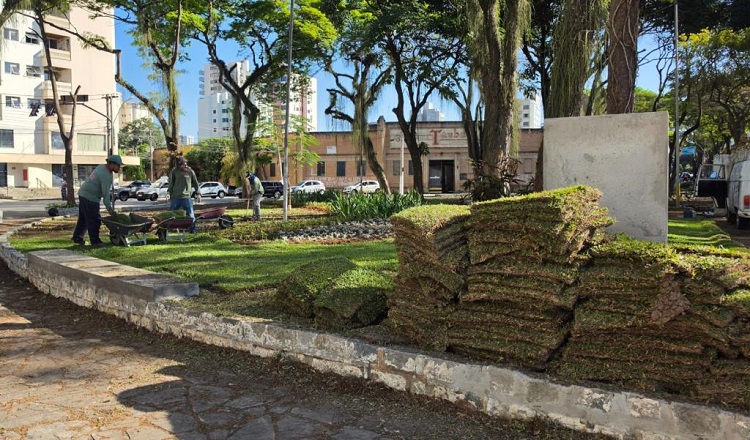 Praça da CTI ganha novo paisagismo com parceria entre Prefeitura e iniciativa privada