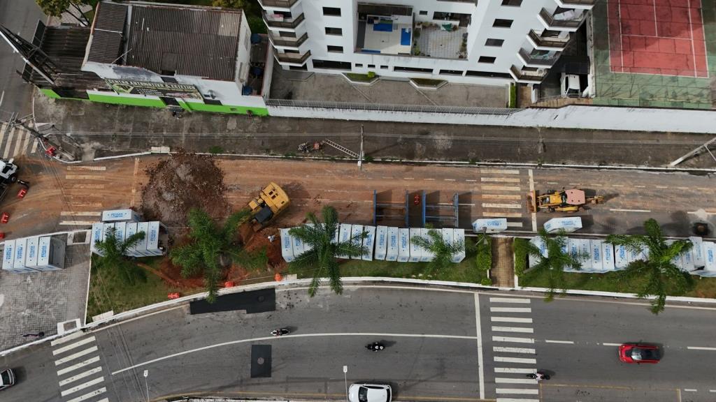 Prefeitura avança com as obras de macrodrenagem em segundo trecho da Avenida do Povo