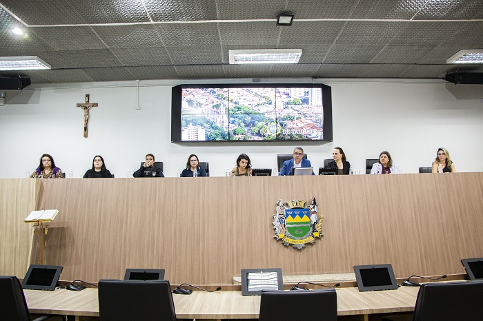 Agosto Lilás se encerra com debate sobre combate à violência contra a mulher