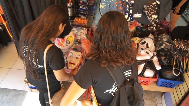 Halloween deve movimentar o comércio de doces, fantasias e artigos decorativos na RM Vale